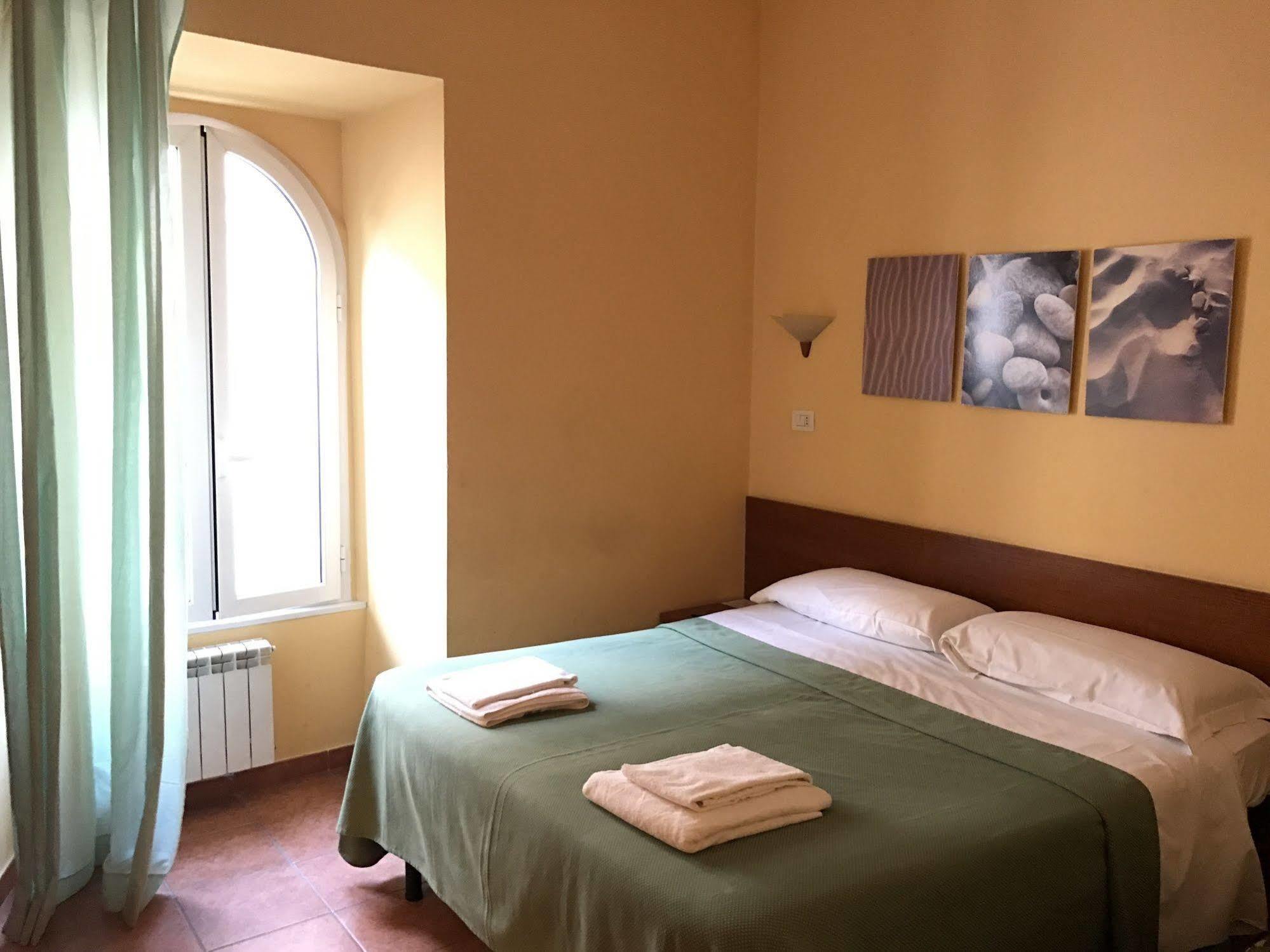 San Daniele Bundi House Hotel Rome Exterior photo